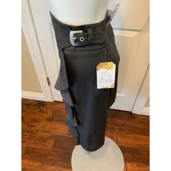 Armani Collezioni Gray Wool A-Line Skirt w/ Ruffle Front, Size 6 (US) 42 (IT) - Picture 4 of 7